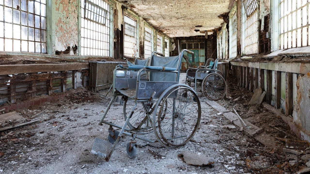 Hospital Abandonado Com Horrível História de Abuso de Pacientes