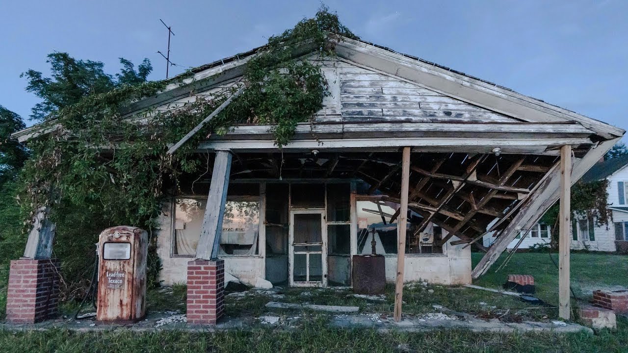 Loja de Conveniência Abandonada dos Anos 1970