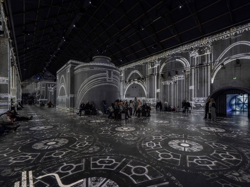 Exhibition at D/Dock's Fabrique de Lumieres in Amsterdam