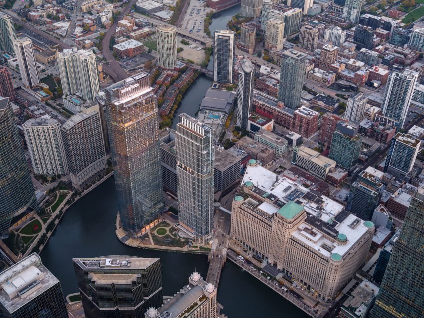 Pelli Clarke & Partners has completed the Salesforce Tower in Chicago.