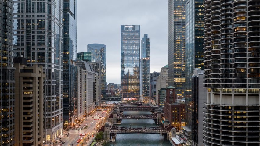 Bird's eye view of Chicago highlighting the Salesforce Tower.